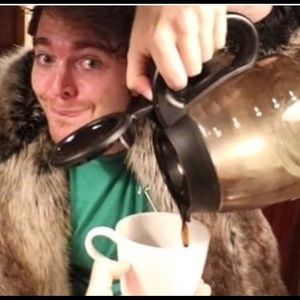 Meet your Posher, Priscila